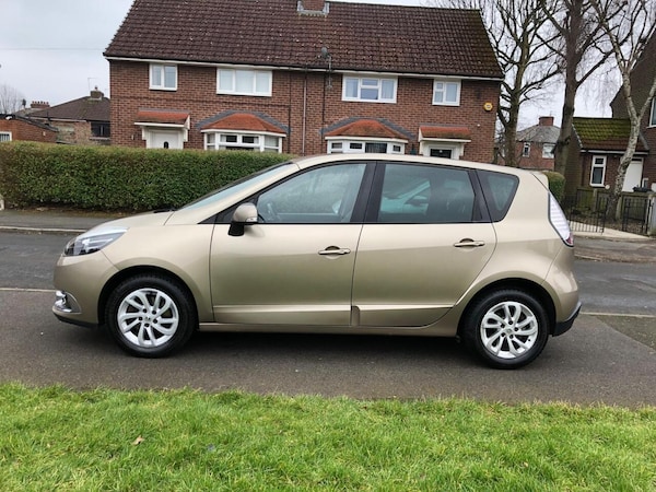 Used Renault Scenic 2014 for sale - 76154560: Photo 6