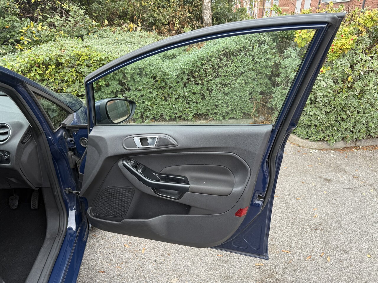 Used Ford Fiesta 2014 for sale - 76420246: Photo 15