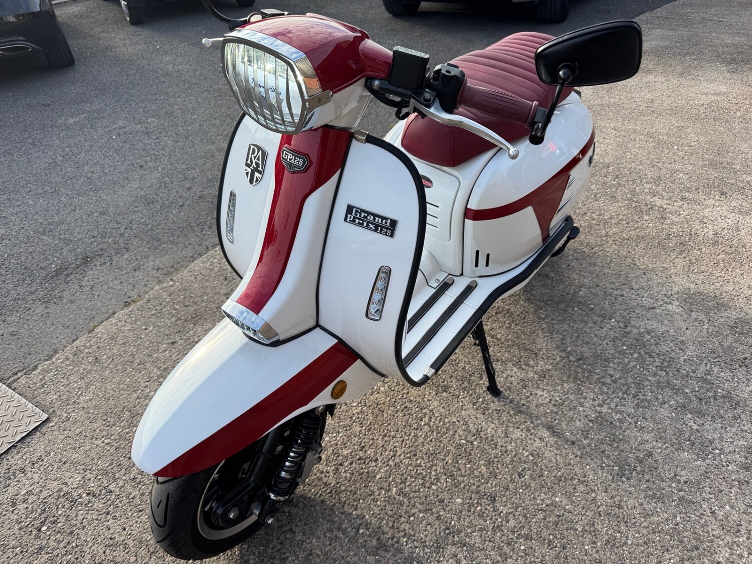 Royal Alloy GP 125 AC E5