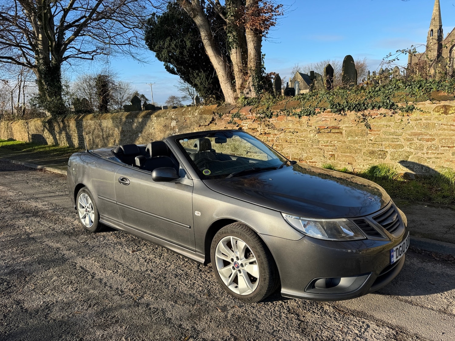 Used Saab 9-3 2010 for sale - 76791328: Photo 1