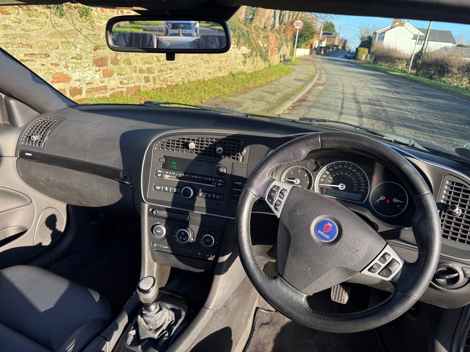 Used Saab 9-3 2010 for sale - 76791328: Photo 9