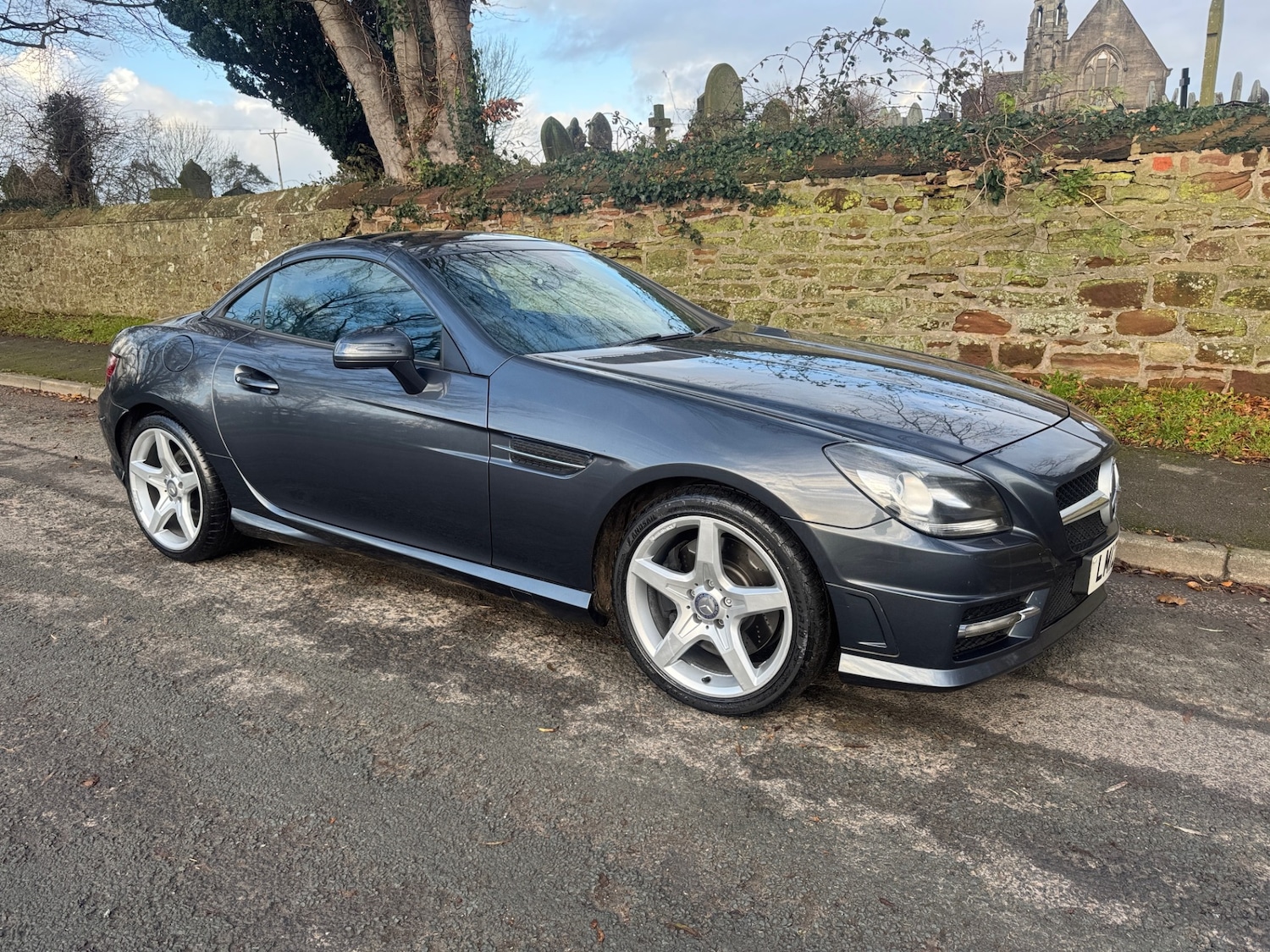 Used Mercedes-Benz SLK 2012 for sale - 76748004: Photo 1