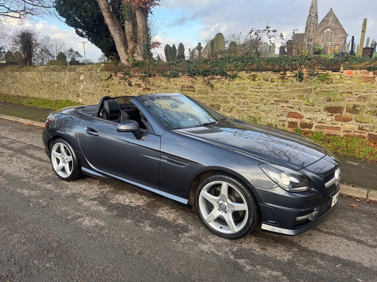 Used Mercedes-Benz SLK 2012 for sale - 76748004: Photo 3