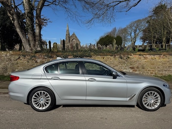 Used BMW 5 Series 2020 for sale - 77916236: Photo