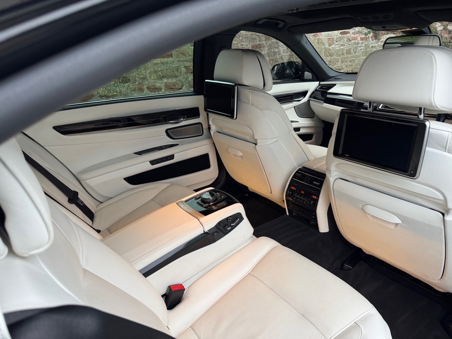 Used BMW 7 Series 2014 for sale - 76286774: Photo 15