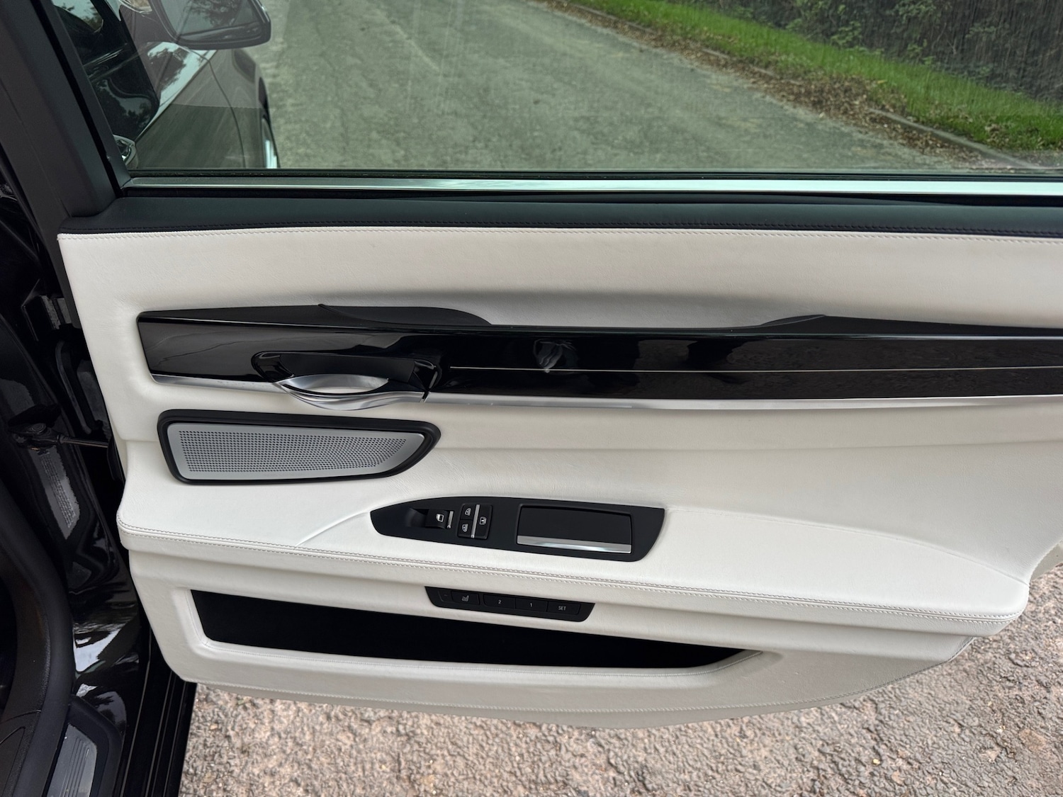 Used BMW 7 Series 2014 for sale - 76286774: Photo 23