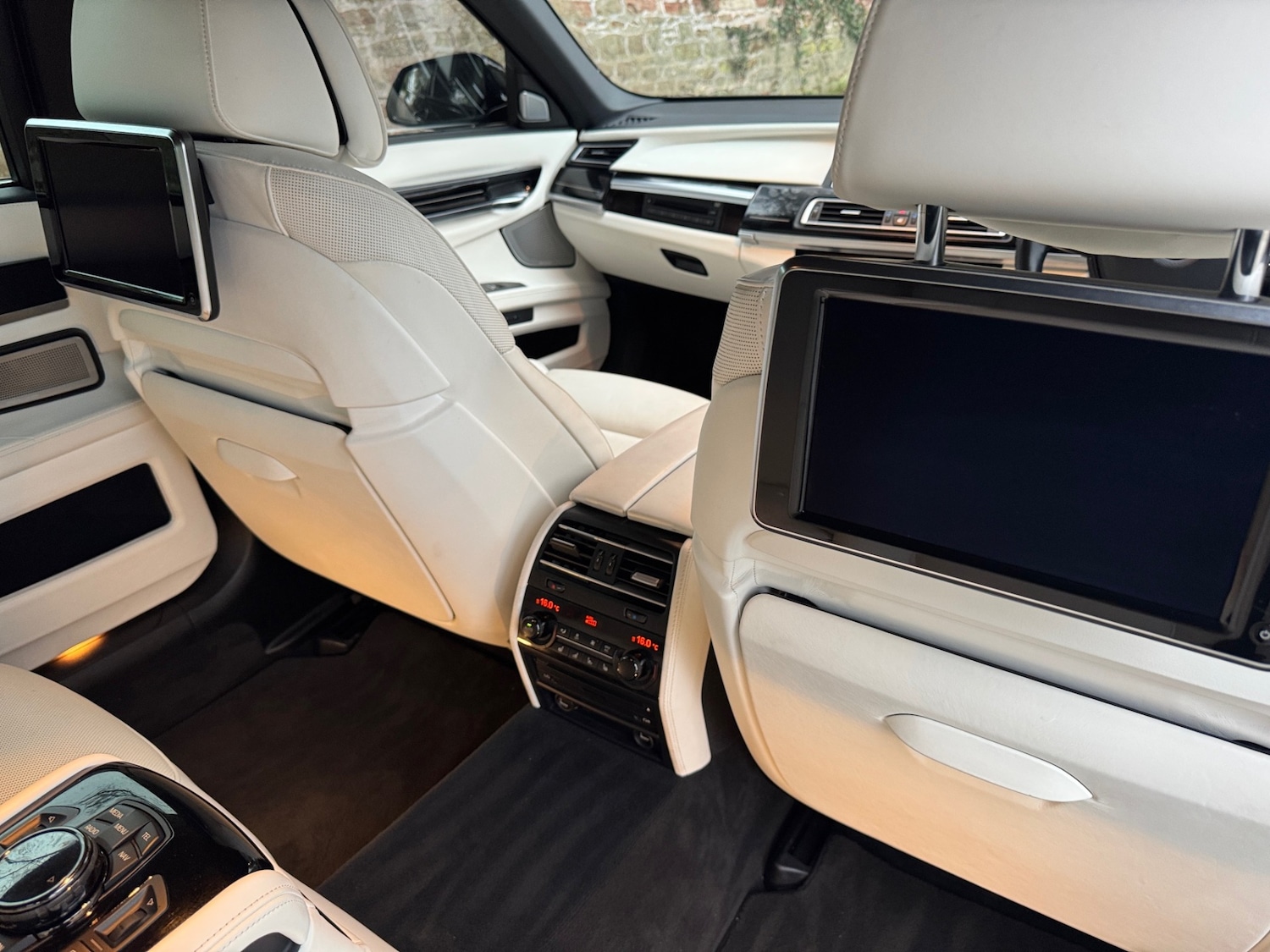 Used BMW 7 Series 2014 for sale - 76286774: Photo 9