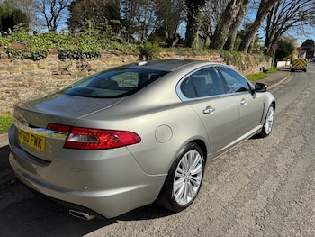 Used Jaguar XF 2010 for sale - 78304867: Photo