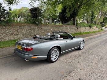 Used Jaguar XK8 2004 for sale - 78506984: Photo