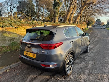 Used Kia Sportage 2018 for sale - 76588232: Photo