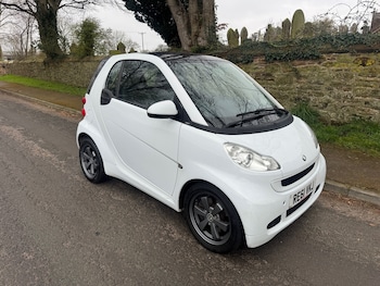 smart fortwo feature image