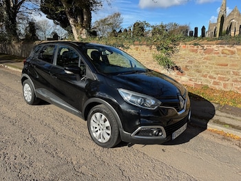 Used Renault Captur 2014 for sale - 76374487: Photo