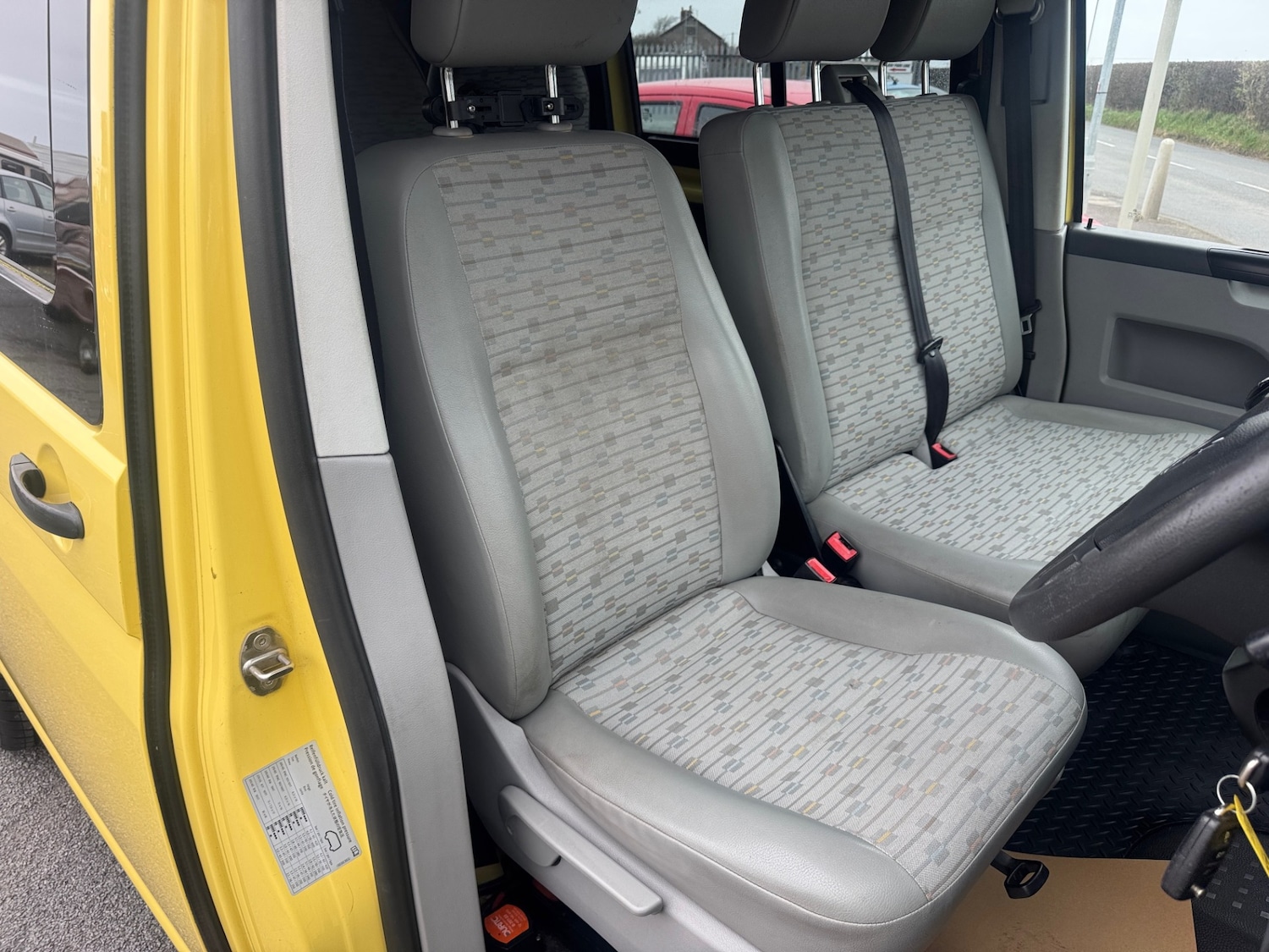 Used Volkswagen Transporter 2013 for sale - 77901797: Photo 9