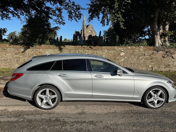 Used Mercedes-Benz CLS 2013 for sale - 76022612: Photo