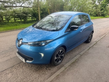 Used Renault Zoe 2019 for sale - 78465370: Photo