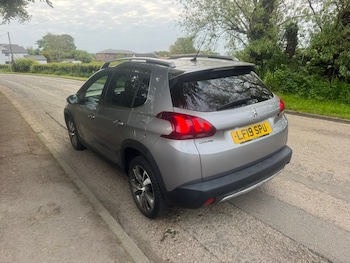 Used Peugeot 2008 2019 for sale - 78506883: Photo