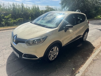 Used Renault Captur 2016 for sale - 79468919: Photo