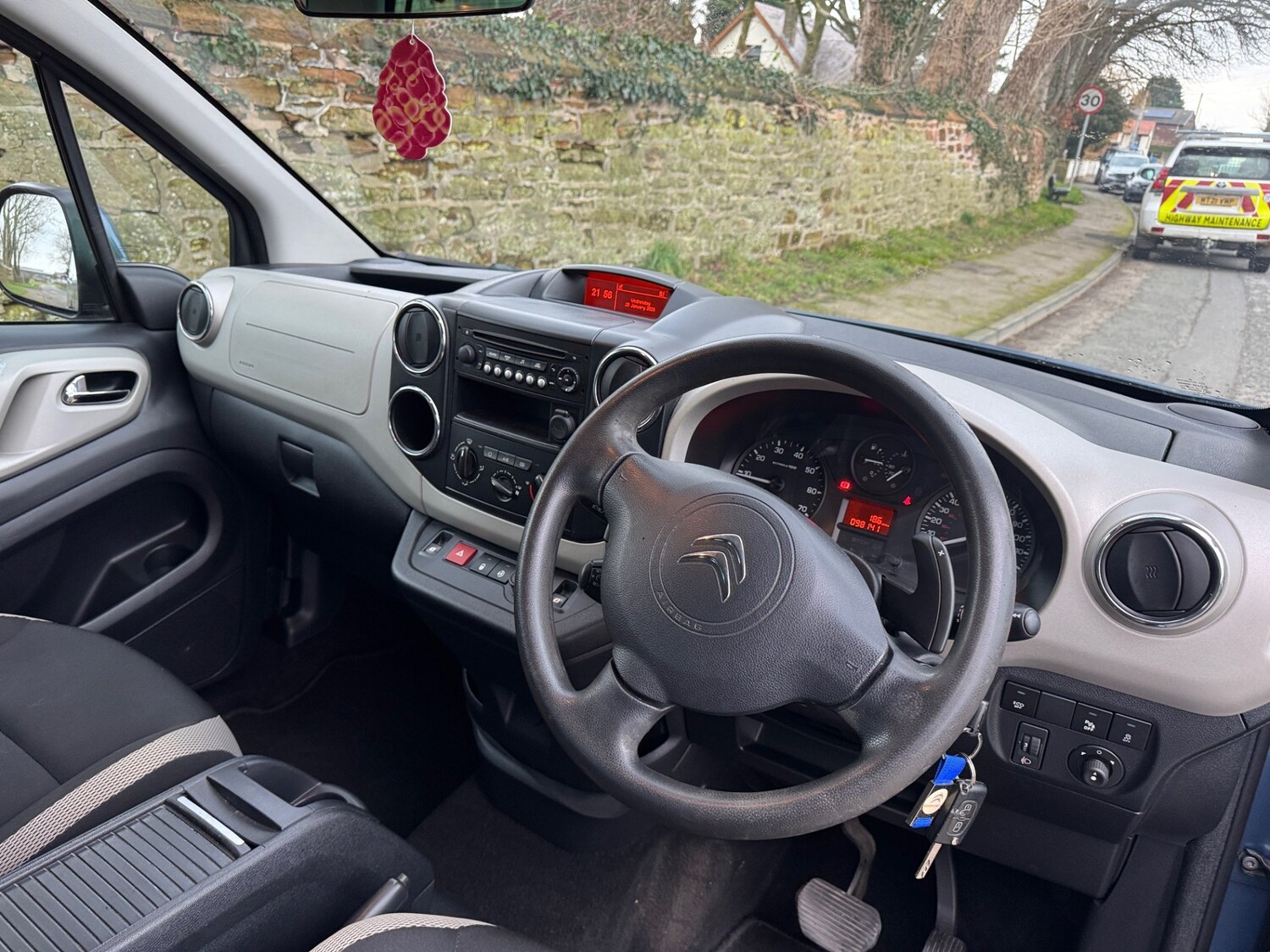 Used Citroen Berlingo Multispace 2015 for sale - 77363212: Photo 8