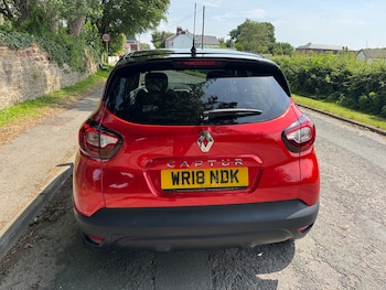 Used Renault Captur 2018 for sale - 78903411: Photo