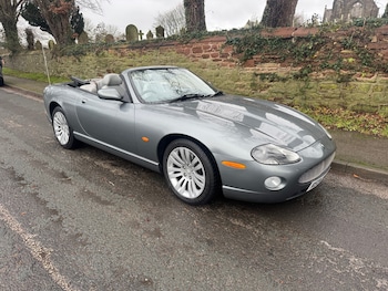 Used Jaguar XK8 2004 for sale - 76845068: Photo