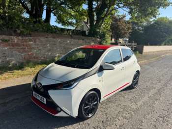2017 (17) - 1.0 VVT-i X-Press 5dr
