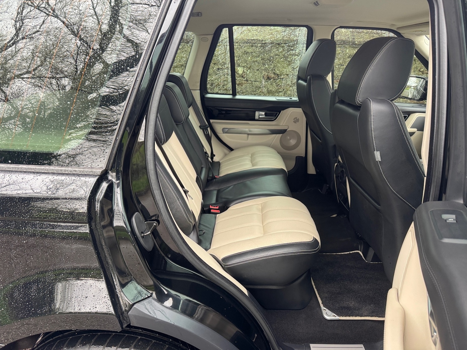 Used Land Rover Range Rover Sport 2010 for sale - 77997190: Photo 13