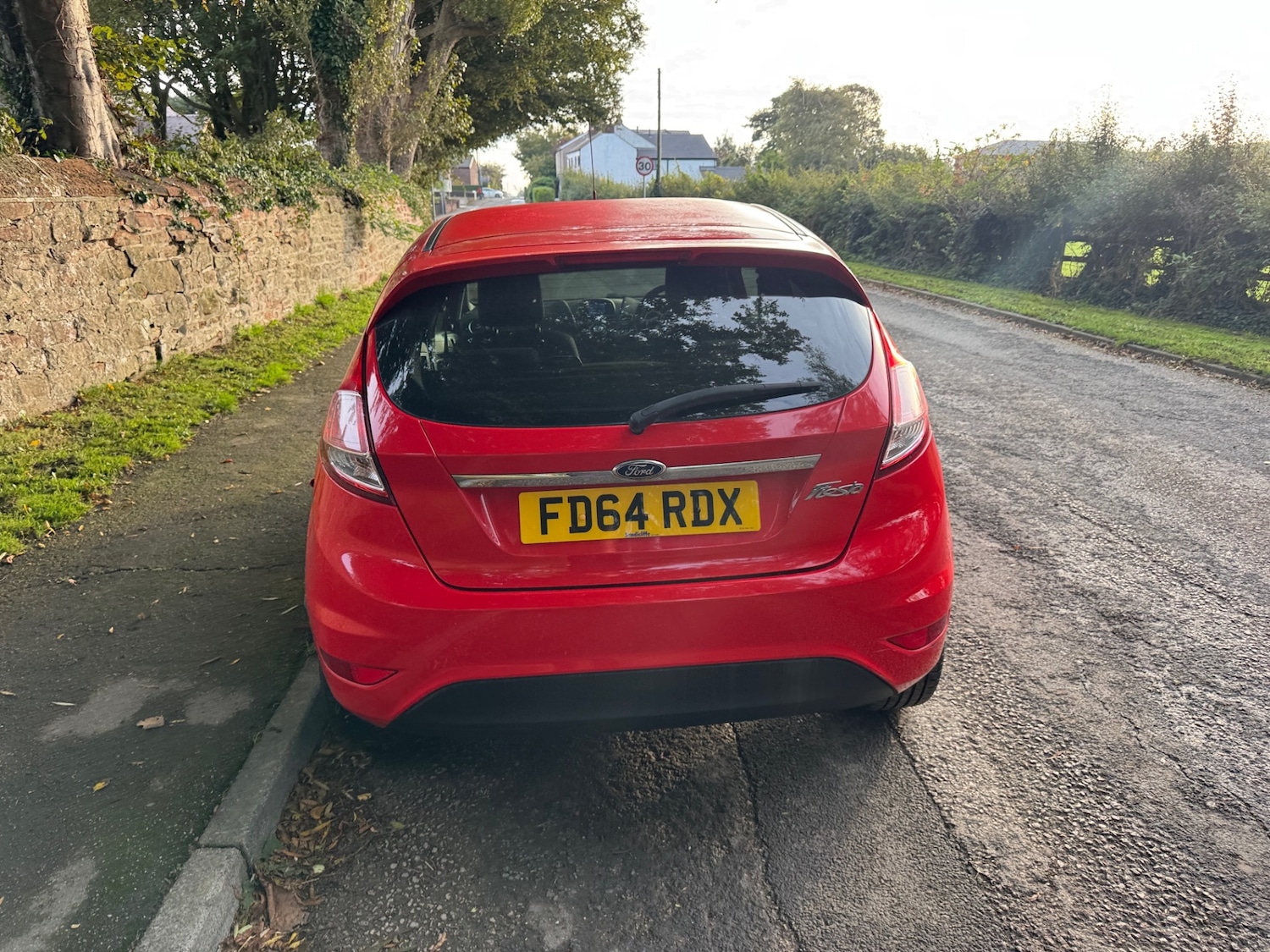 Used Ford Fiesta 2014 for sale - 76142354: Photo 6