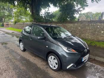 2014 (64) - 1.0 VVT-i X-Play 5dr
