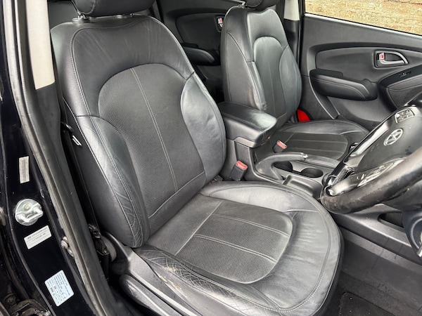 Used Hyundai Ix35 2015 for sale - 76170234: Photo 8