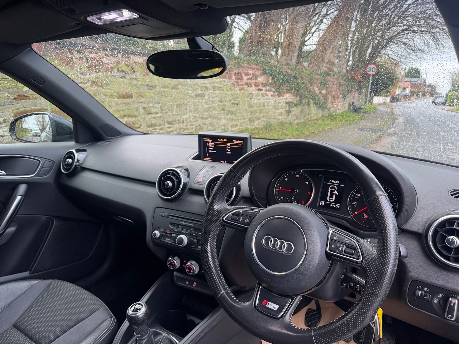 Used Audi A1 2013 for sale - 76588273: Photo 8