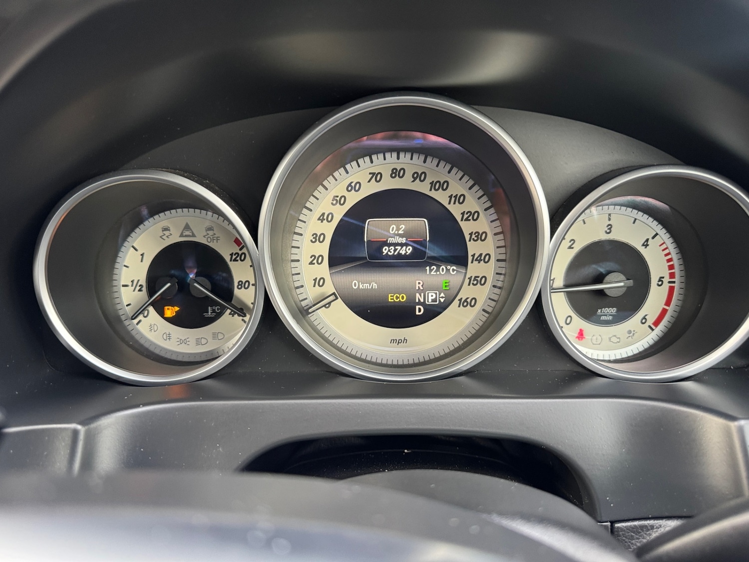 Used Mercedes-Benz E Class 2014 for sale - 76598820: Photo 12