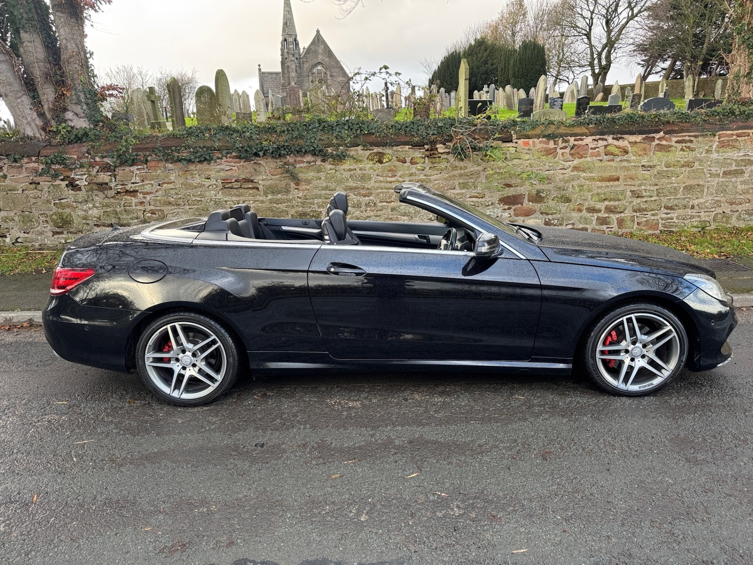 Used Mercedes-Benz E Class 2014 for sale - 76598820: Photo 2