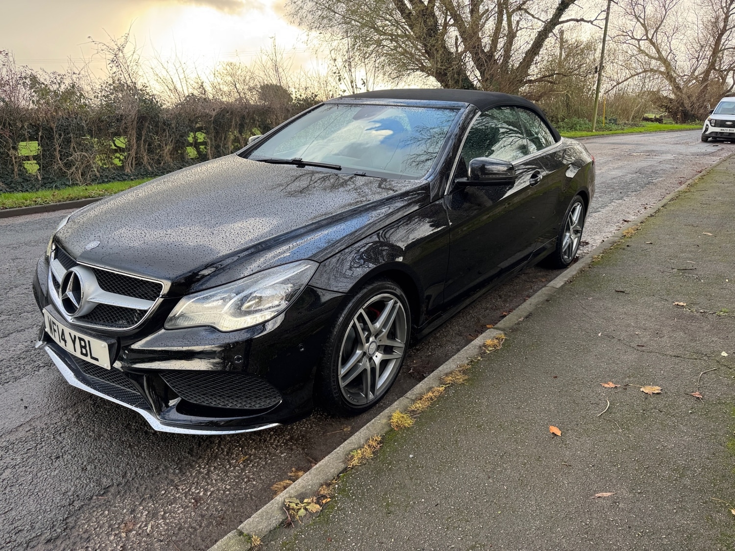 Used Mercedes-Benz E Class 2014 for sale - 76598820: Photo 4