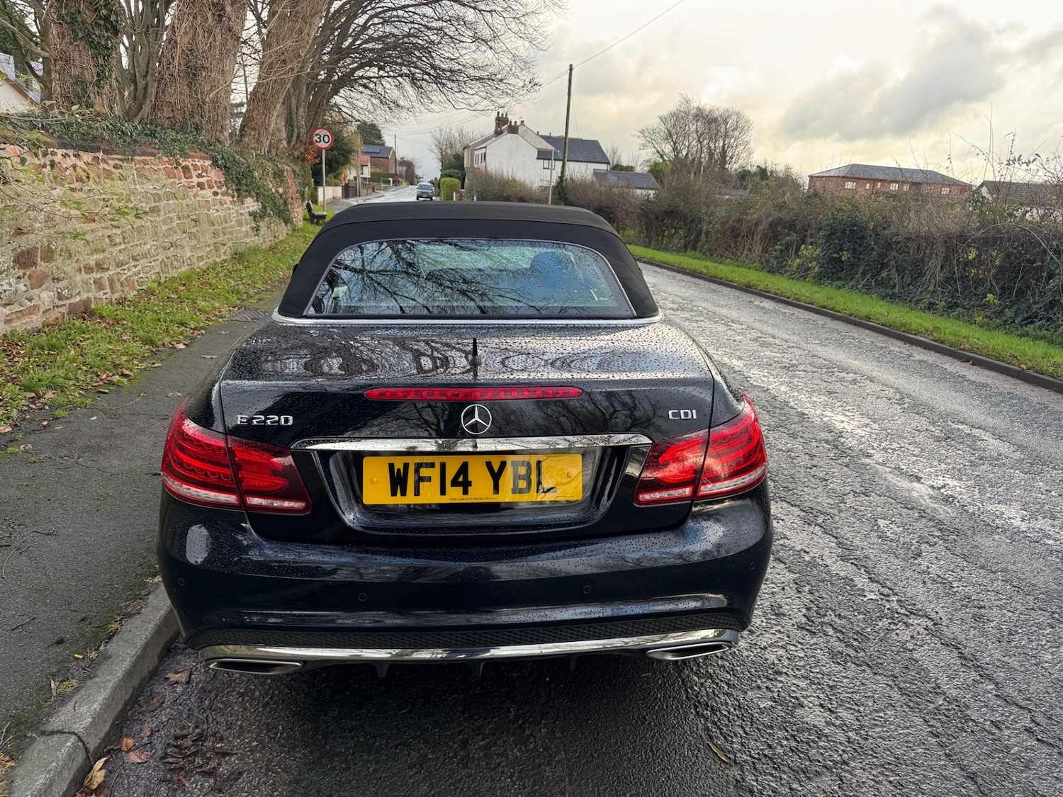 Used Mercedes-Benz E Class 2014 for sale - 76598820: Photo 9