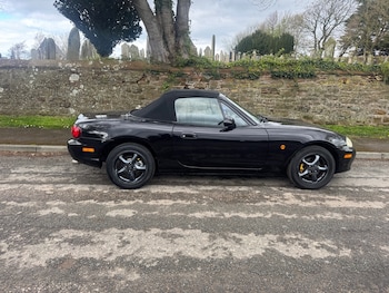 Used Mazda MX-5 2004 for sale - 78252228: Photo