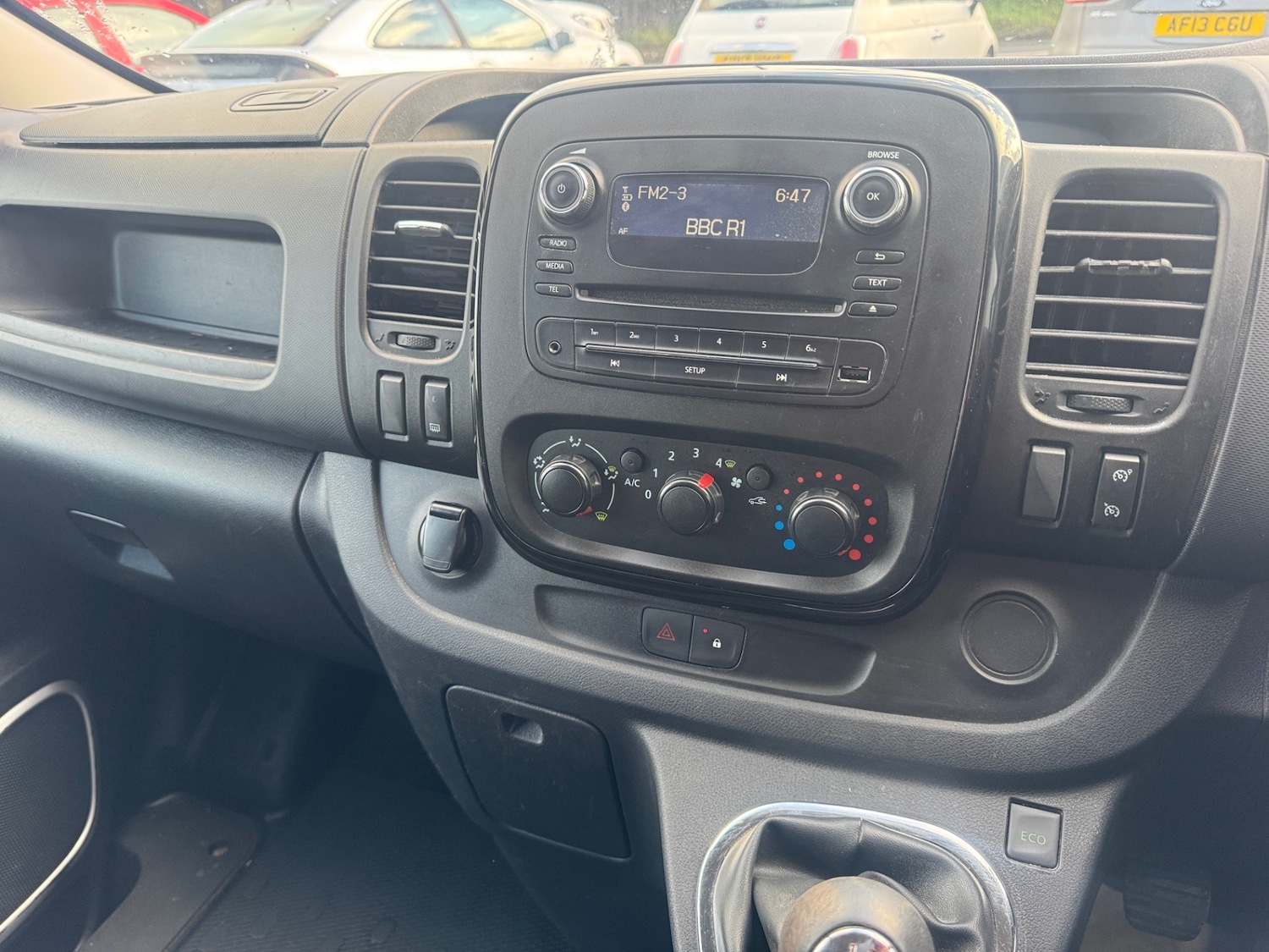 Used Vauxhall Vivaro 2018 for sale - 76748001: Photo 6