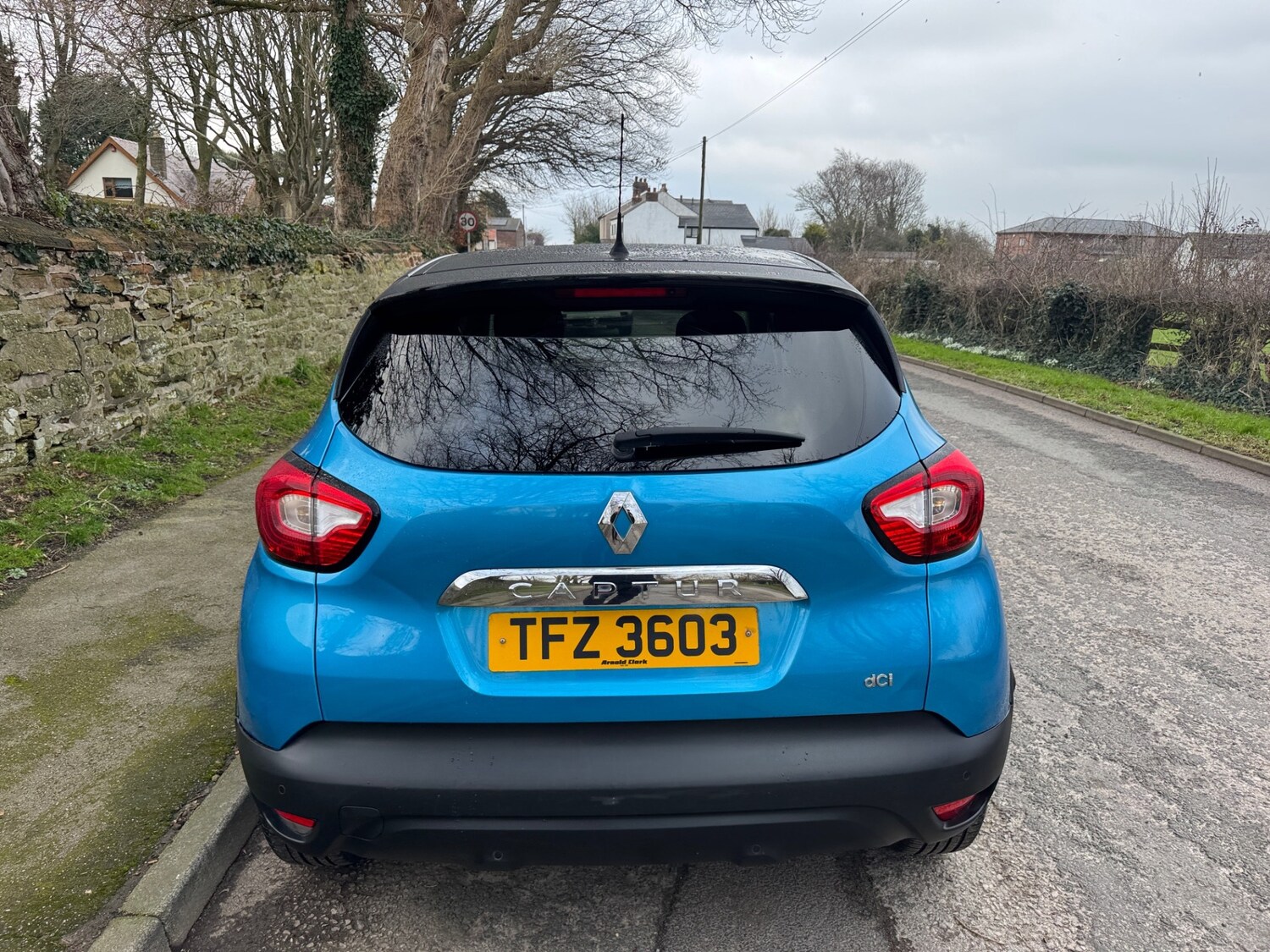 Used Renault Captur 2014 for sale - 77363196: Photo 12