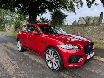 Used Jaguar F-Pace 2016 for sale - 75482303: Photo