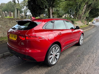 Used Jaguar F-Pace 2016 for sale - 75482303: Photo