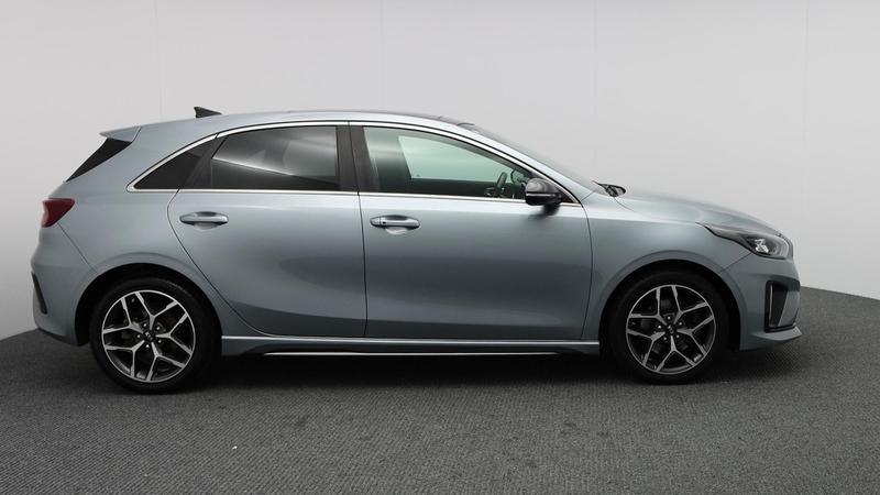 Used Kia Ceed 2019 for sale - 77653650: Photo 2