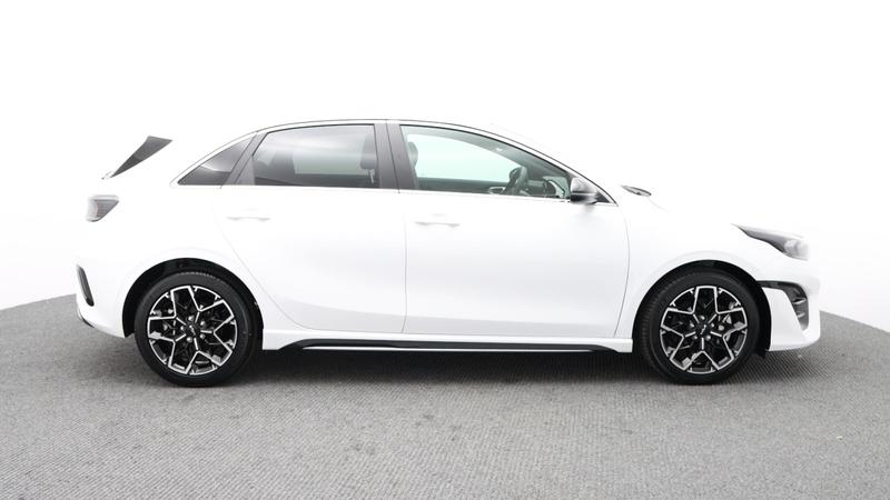 Used Kia Ceed 2025 for sale - 77117477: Photo 2