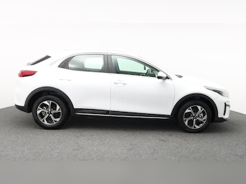 Used Kia XCeed 2025 for sale - 77211003: Photo