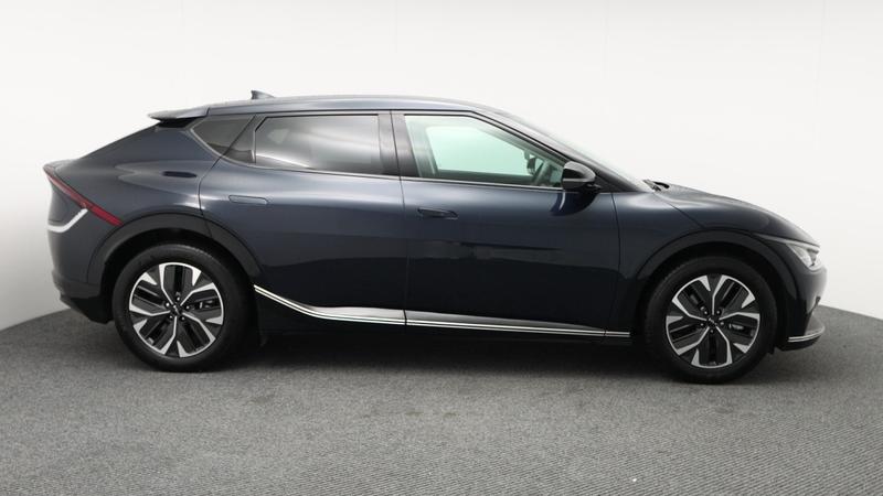 Used Kia EV6 2024 for sale - 77116717: Photo 2