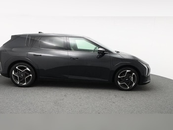 Used Kia EV4 2025 for sale - 77653740: Photo