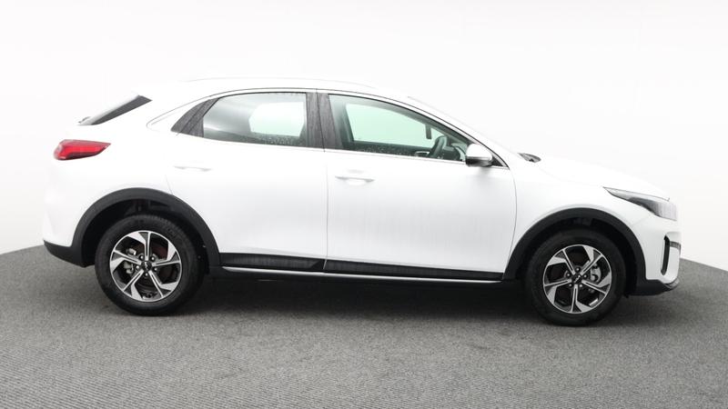 Used Kia XCeed 2025 for sale - 77647429: Photo 2