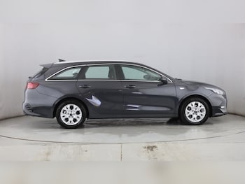 Used Kia Ceed 2025 for sale - 78287008: Photo