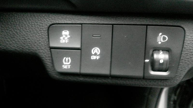 Used Kia Stonic 2024 for sale - 77613620: Photo 13