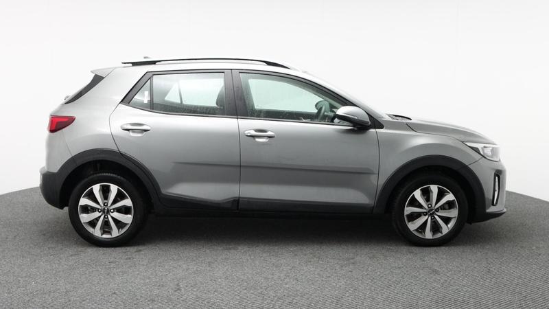 Used Kia Stonic 2024 for sale - 77613620: Photo 2