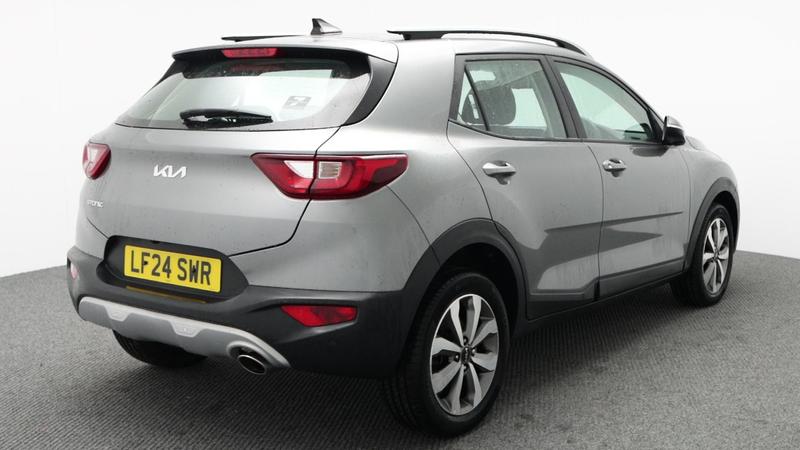 Used Kia Stonic 2024 for sale - 77613620: Photo 3