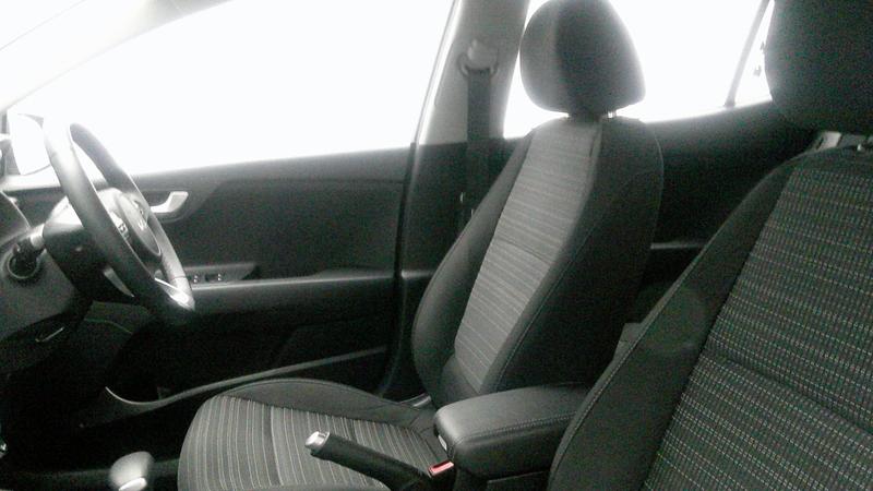 Used Kia Stonic 2024 for sale - 77613620: Photo 9